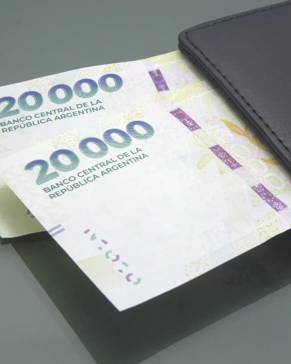 Pesos argentinos aguinaldo dineroenorden
